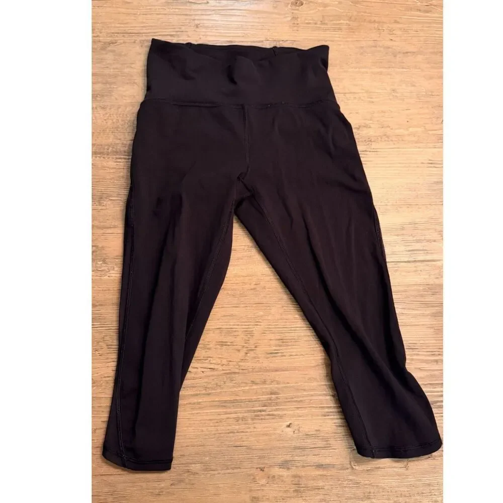 Lululemon Black Crop Leggings - Size 6